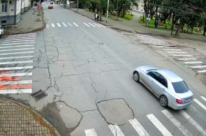 Kreuzung der Straßen Puschkin und Lakoba. Webcams Suchum