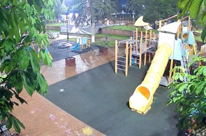 Kinderspielplatz in der Boyko-Straße. Georgievsk Webcams online