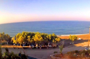 Tsutsuros Beach. Heraklion Webcams