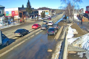 Die Straße Mozhginskaya. Markt. Webcams können online sein