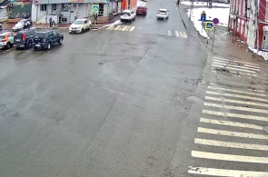 General-Kuznetsov-Platz. Winkel 2. Webcams Yakhroma online