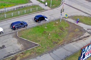 Kreuzung von Frunze und Steklov. Werchnjaja Salda Webcams online
