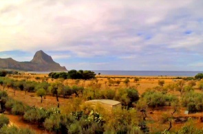 Blick auf den Monte Cofano von Castelluzzo. Webcams Trapani